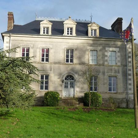 Chateau De Craon Comblessac Exteriér fotografie